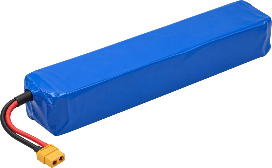 Pack alongado e estreito, em PVC azul, com cabos e conector